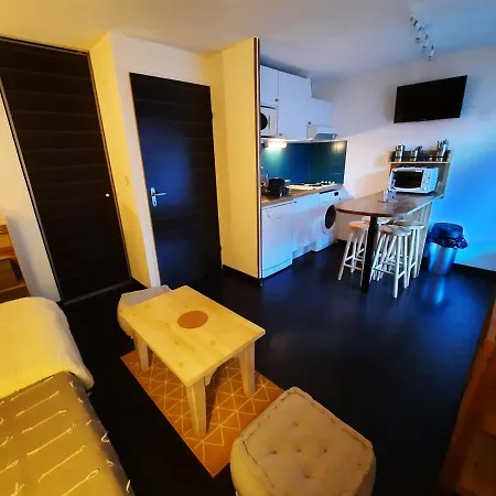 Du Benat Luz-Saint-Sauveur